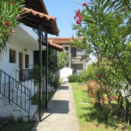 Elena & Marios Агиокампос